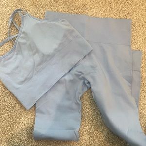 never worn 1 shoulder Medium Workout Set